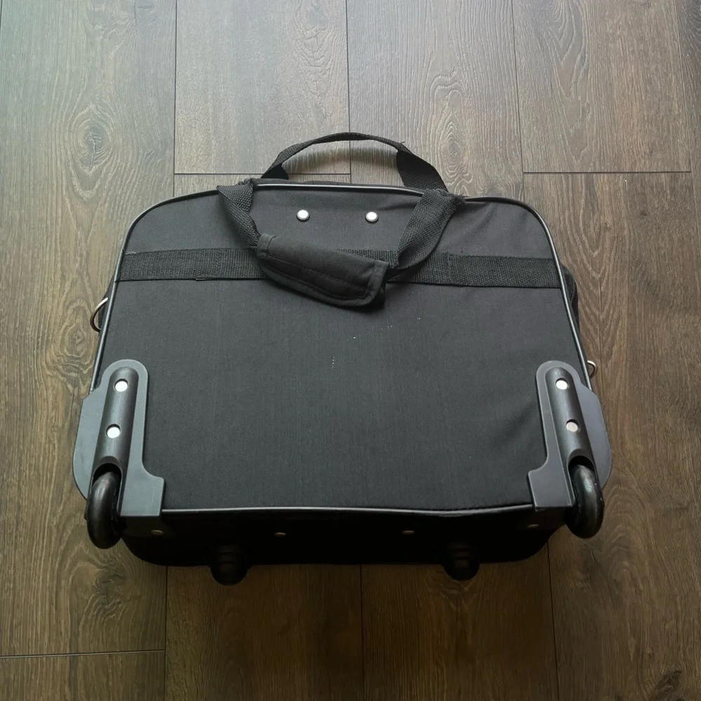 Protege Rolling Suitcase